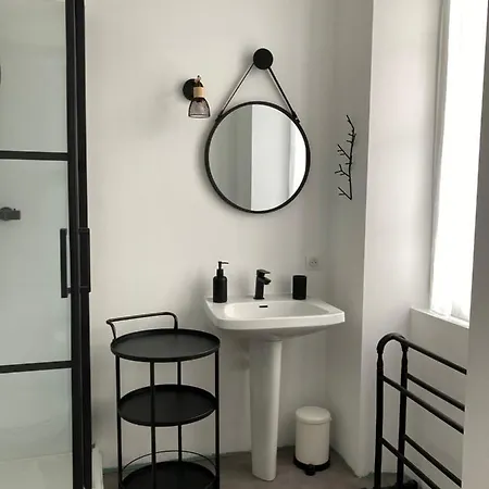 Un Petit Chateau Nocleg ze śniadaniem