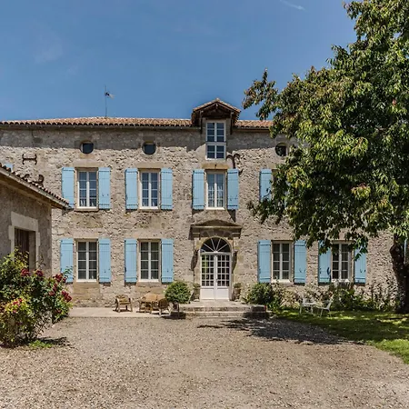 Un Petit Chateau Couette-café
