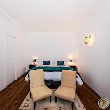Un Petit Chateau 3* Lauzun
