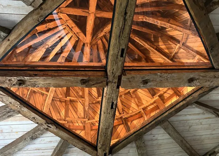 Un Petit Chateau Bed & Breakfast Lauzun