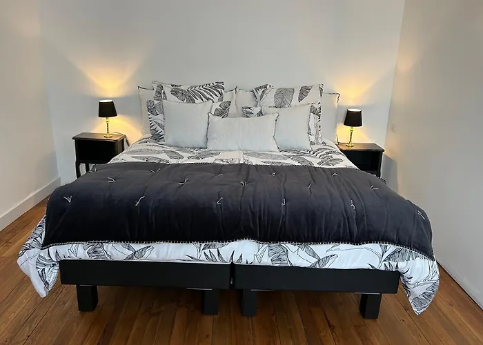 Bed & Breakfast Un Petit Chateau