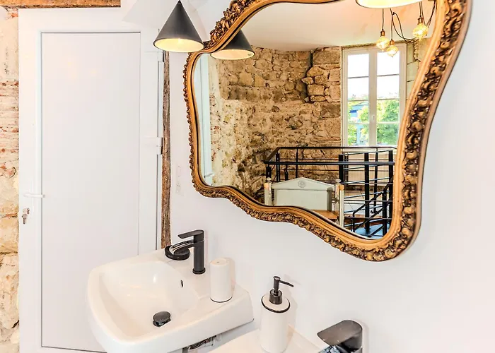 Bed & Breakfast Un Petit Chateau Lauzun